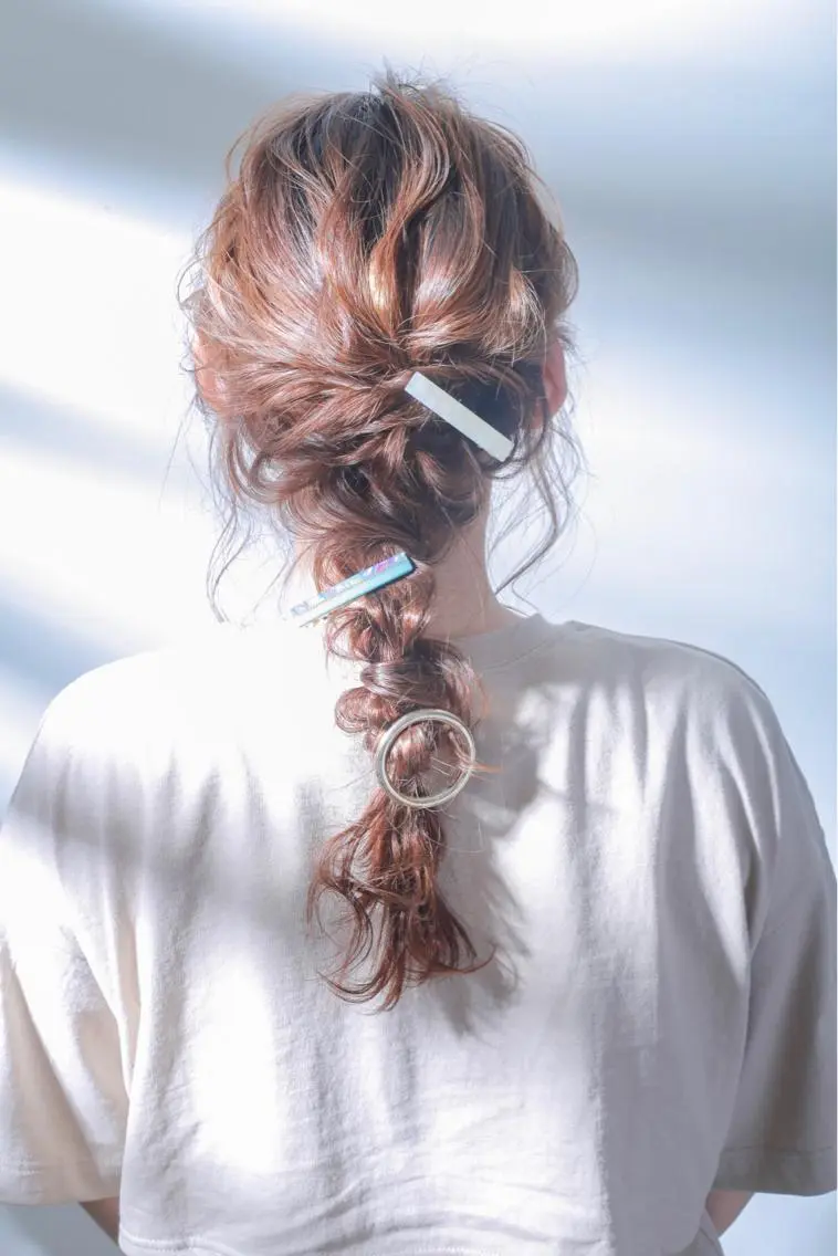 ロング ヘアアレンジ 伊藤 裕貴のヘアスタイル