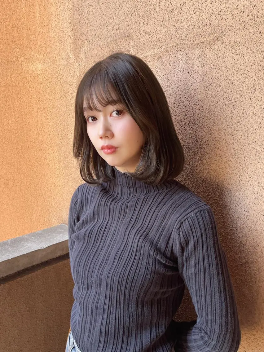 ミディアム カラー AROMA awanoのヘアスタイル