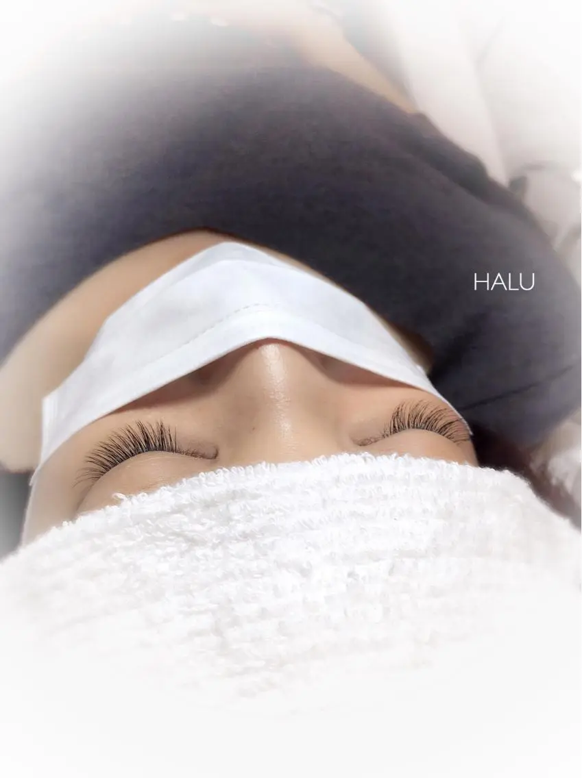 マツエク・マツパ Cカール HALU ハルのネイルデザイン