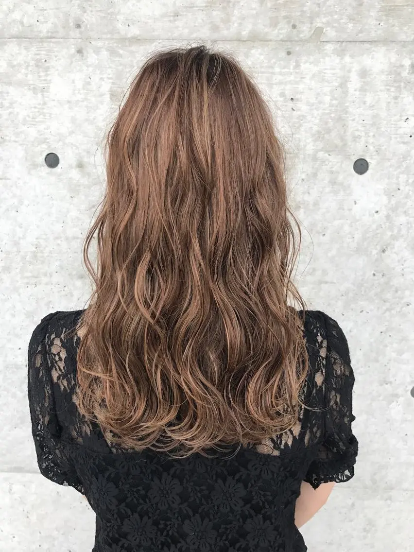 ロング Zina天王寺 CHIAKIのヘアスタイル
