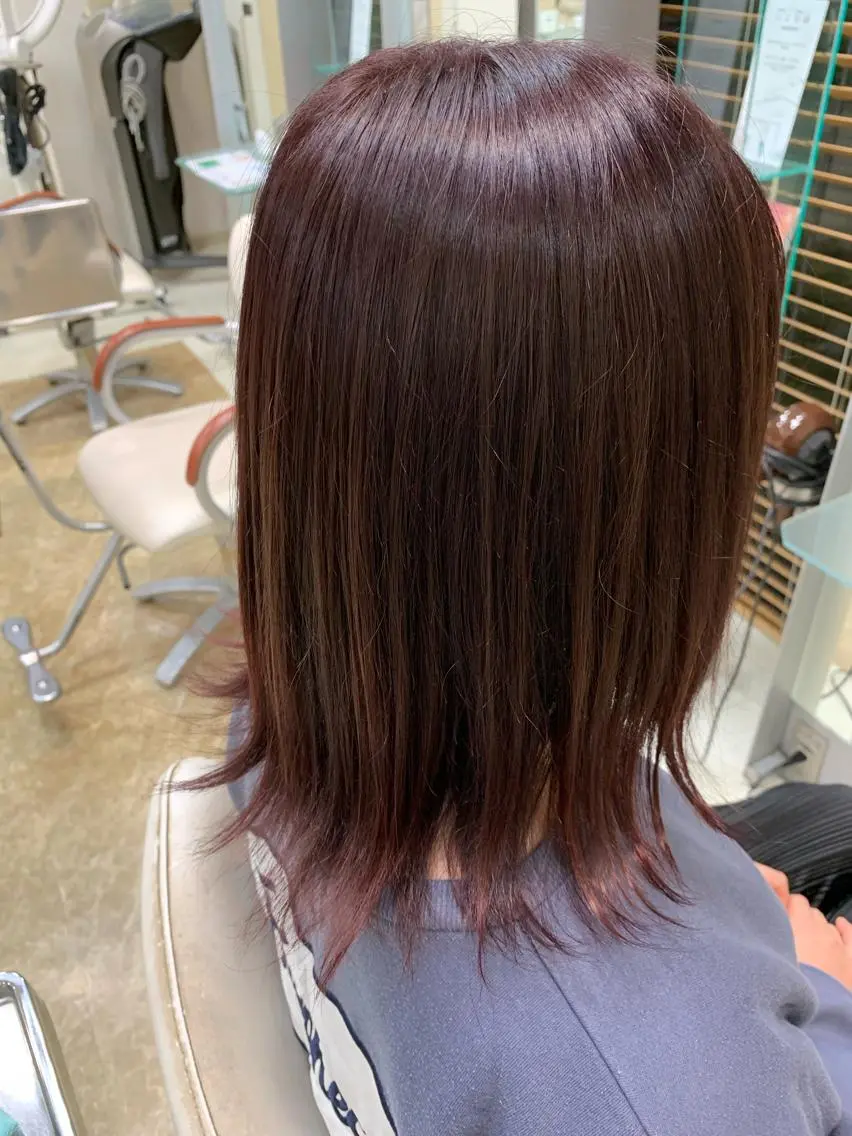 カラー 柴田 結衣のヘアスタイル