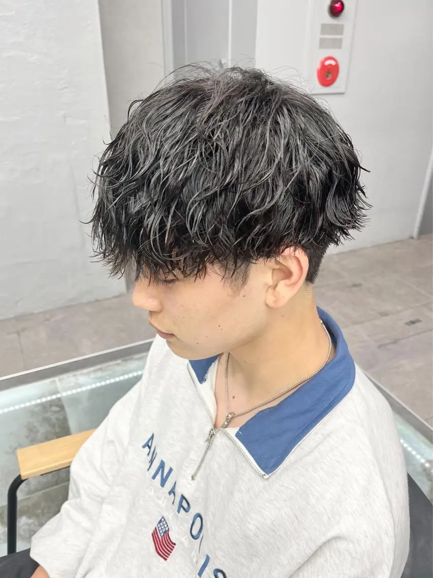 カラー パーマ メンズ カット パーマ 松戸レイヤーカット 塚原悠斗のヘアスタイル