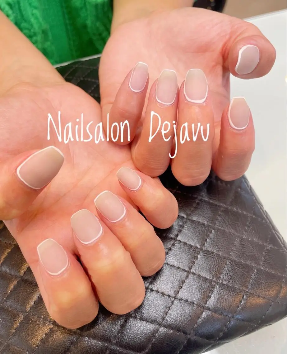 ネイル アートネイル ジェルネイル マットネイル ワンカラーネイル ハンドネイル Nailsalon Dejavuのネイルデザイン