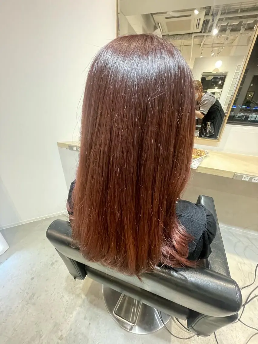 ロング カラー ブラウンカラー ピンクカラー ピンクブラウン レイヤー♡ 石川優奈のヘアスタイル