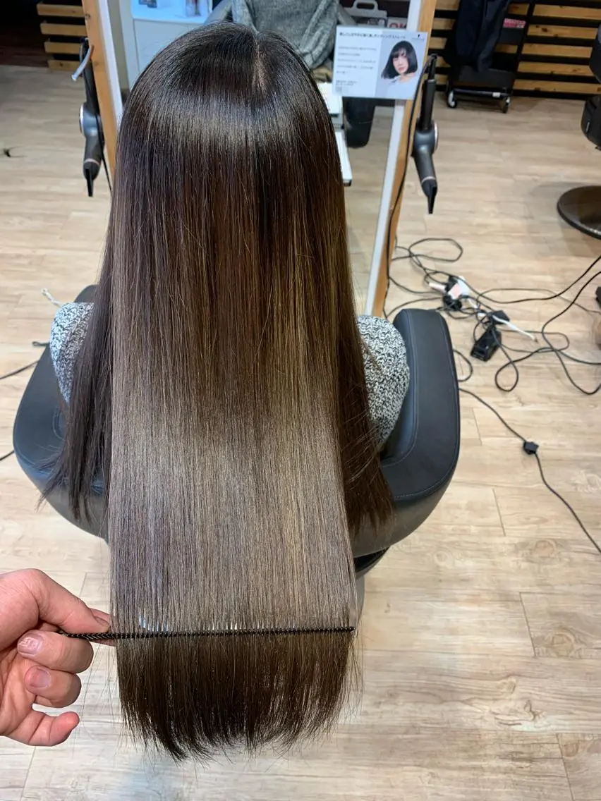セミロング カラー カット トリートメント 大久保 隆蔵のヘアスタイル