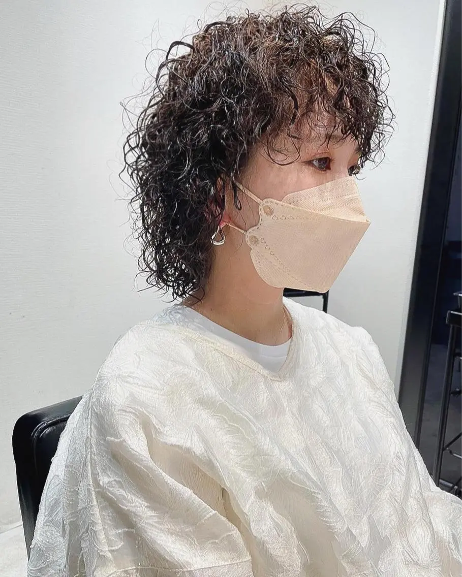 ミディアム パーマ ミディアムパーマ カット パーマ トリートメント 村上雅人 ナチュラルモードのヘアスタイル