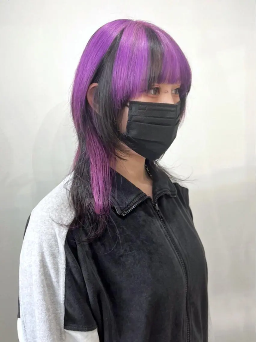 カラー white.梅田 デザインカラー🦄のヘアスタイル