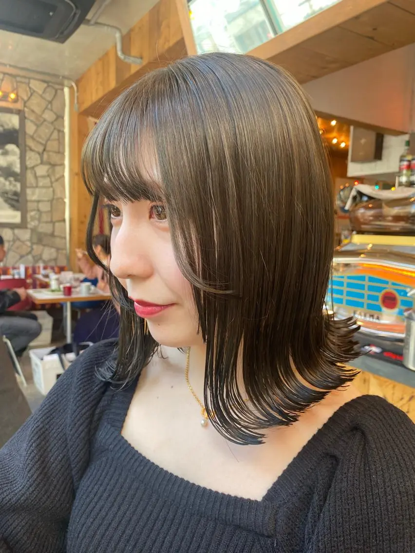 セミロング カラー 似合わせレディース/ メンズ/あゆかのヘアスタイル