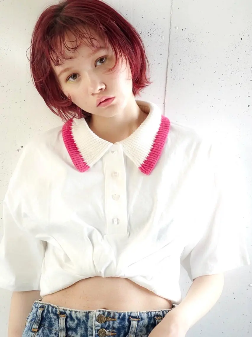 ショート カラー ブリーチ ピンクカラー カット ヘアカラー トリートメント ウルフカット レイヤーカット上柿のヘアスタイル