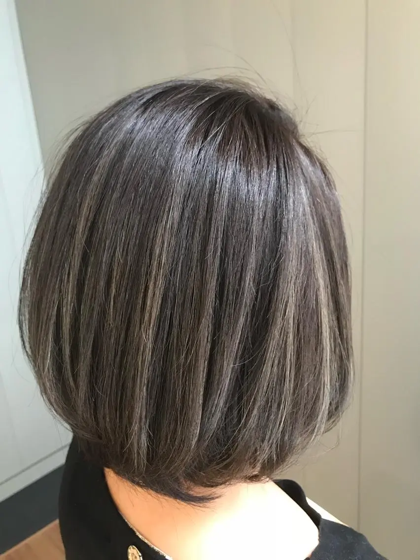ショート カラー ハイライトカラー 3Dハイライト ハイライト ヘアカラー トリートメント 梅田 翔一朗のヘアスタイル