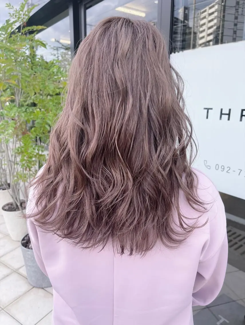 ミディアム カラー ベージュカラー ブリーチ ピンクカラー ピンクベージュ ダブルカラー /まつ毛パーマ🎀のヘアスタイル