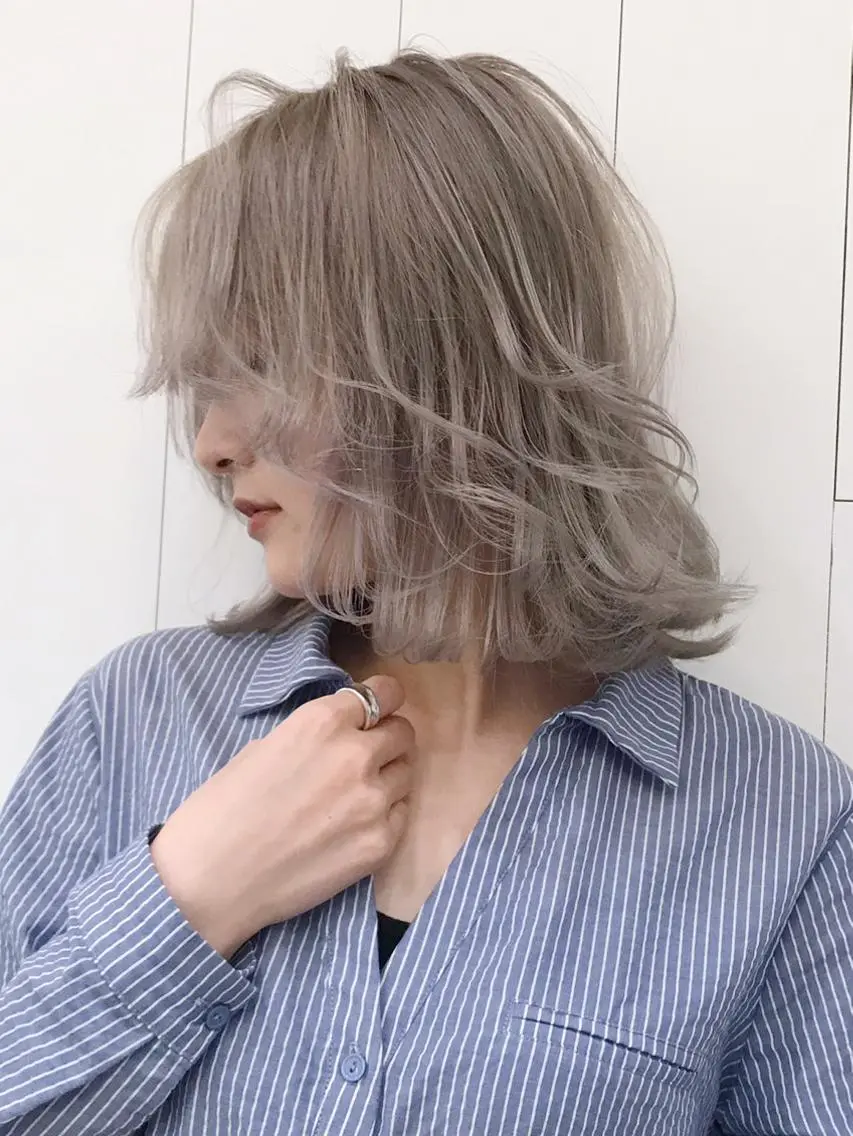 ミディアム カラー パーマ ヘアアレンジ アッシュ ITbyALBUM 中野店のヘアスタイル