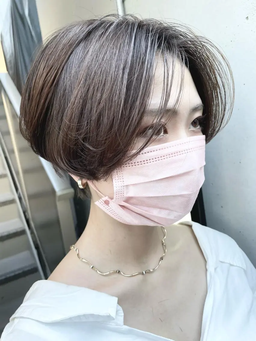 ショート カラー ✨透明感カラー✨ ✨小顔カット✨山木のヘアスタイル