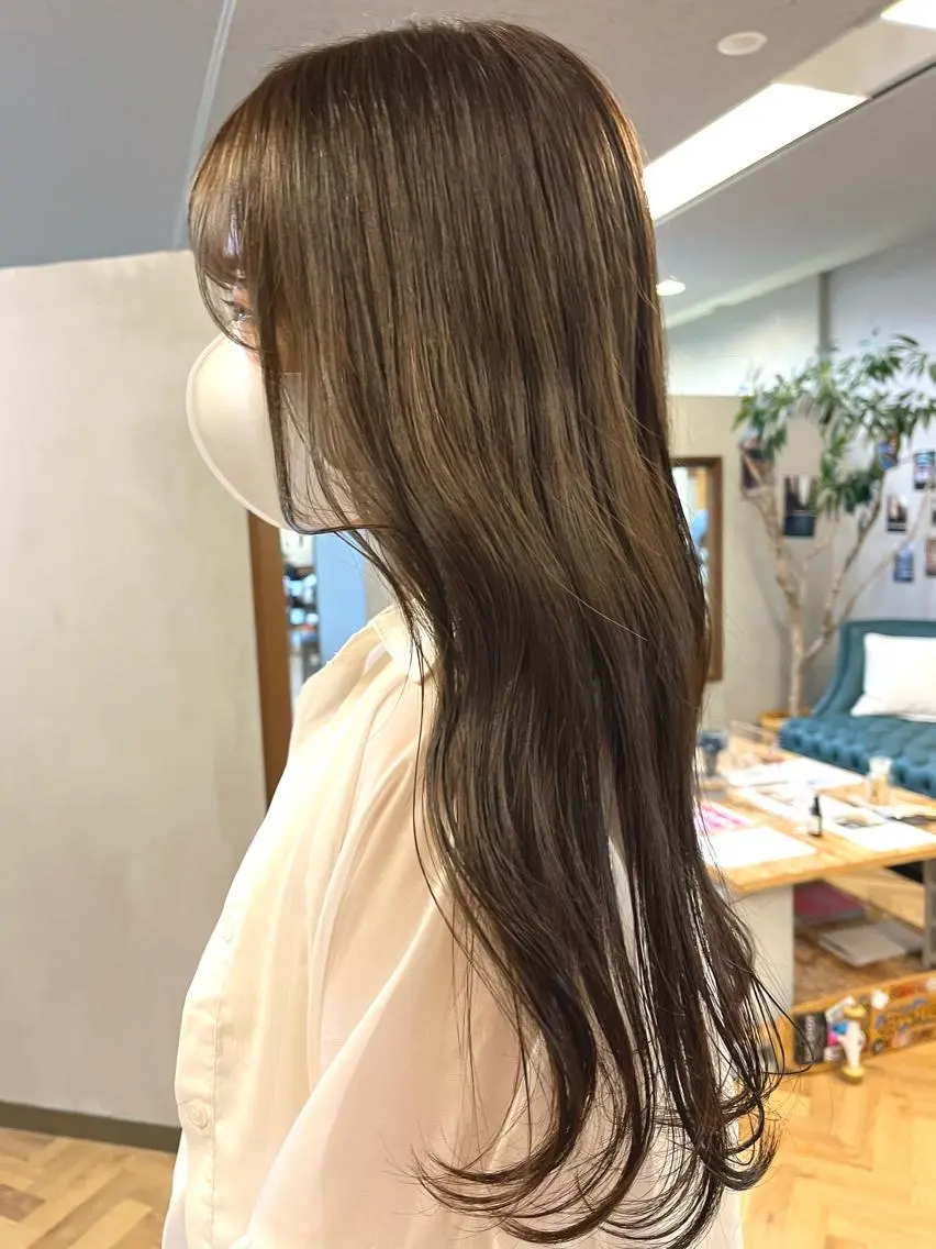 ロング カラー ena/ブリーチなし 透明感・レイヤー🎀のヘアスタイル