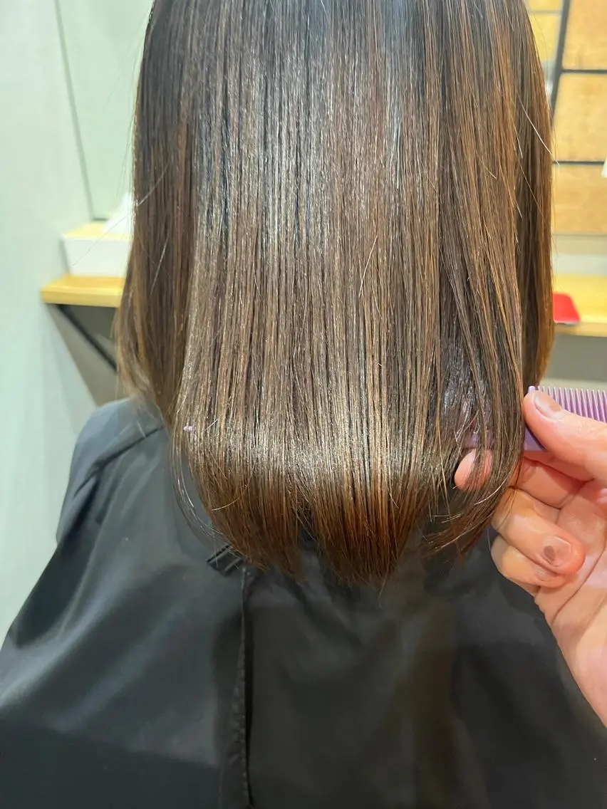 ミディアム カラー パーマ ヘアアレンジ メンズ キッズ ネイル マツエク・マツパ アイブロウ 久木原 ゆりのヘアスタイル
