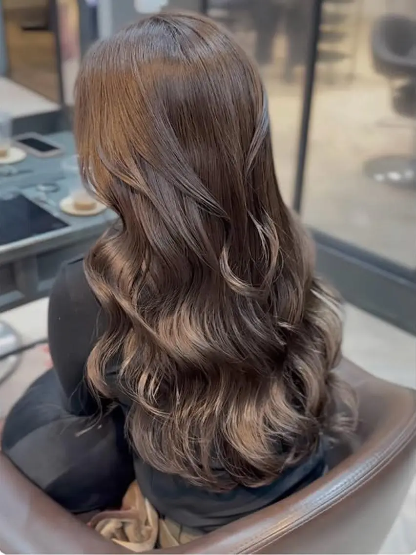 ロング カラー リピート90%超/縮 毛/酸性縮毛特化井口のヘアスタイル