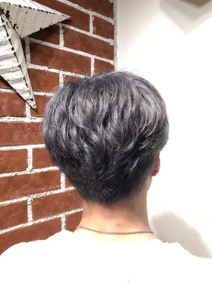 カラー メンズ カット ヘアカラー 🌈 🦄大田和幸🦄🌈のヘアスタイル