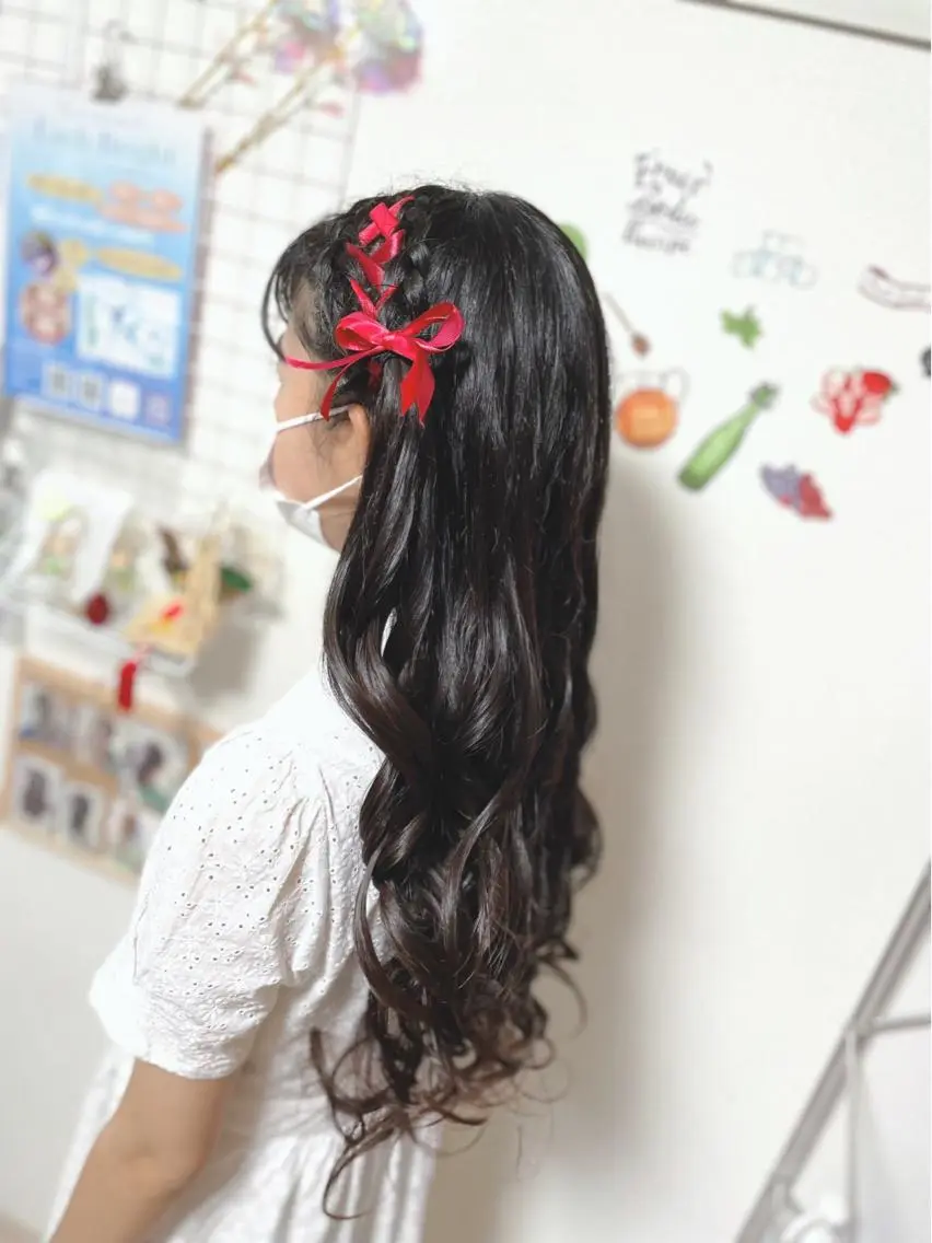 ヘアアレンジ イーチブライト EachBrightのヘアスタイル