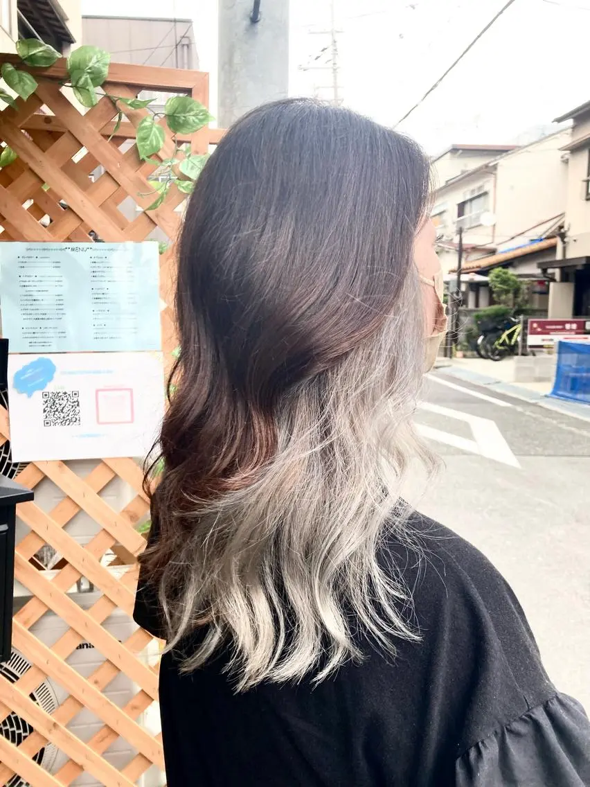 ロング カラー パーマ ヘアアレンジ シルバー 髪質改善✧︎カラー 💎AIM【アイム】のヘアスタイル
