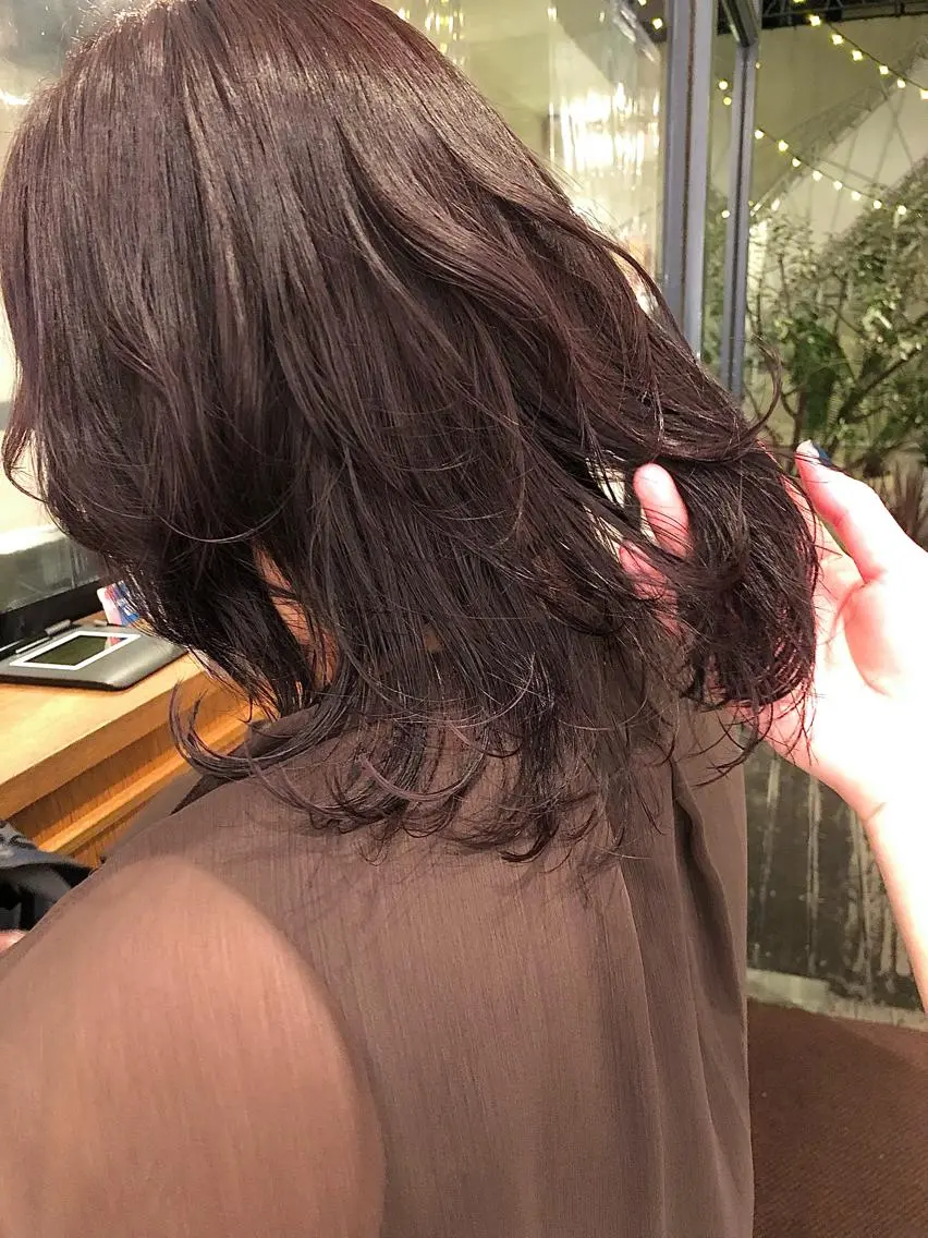 ミディアム カラー ヘアアレンジ 抜け感ボブ×パーマ |kazaneのヘアスタイル