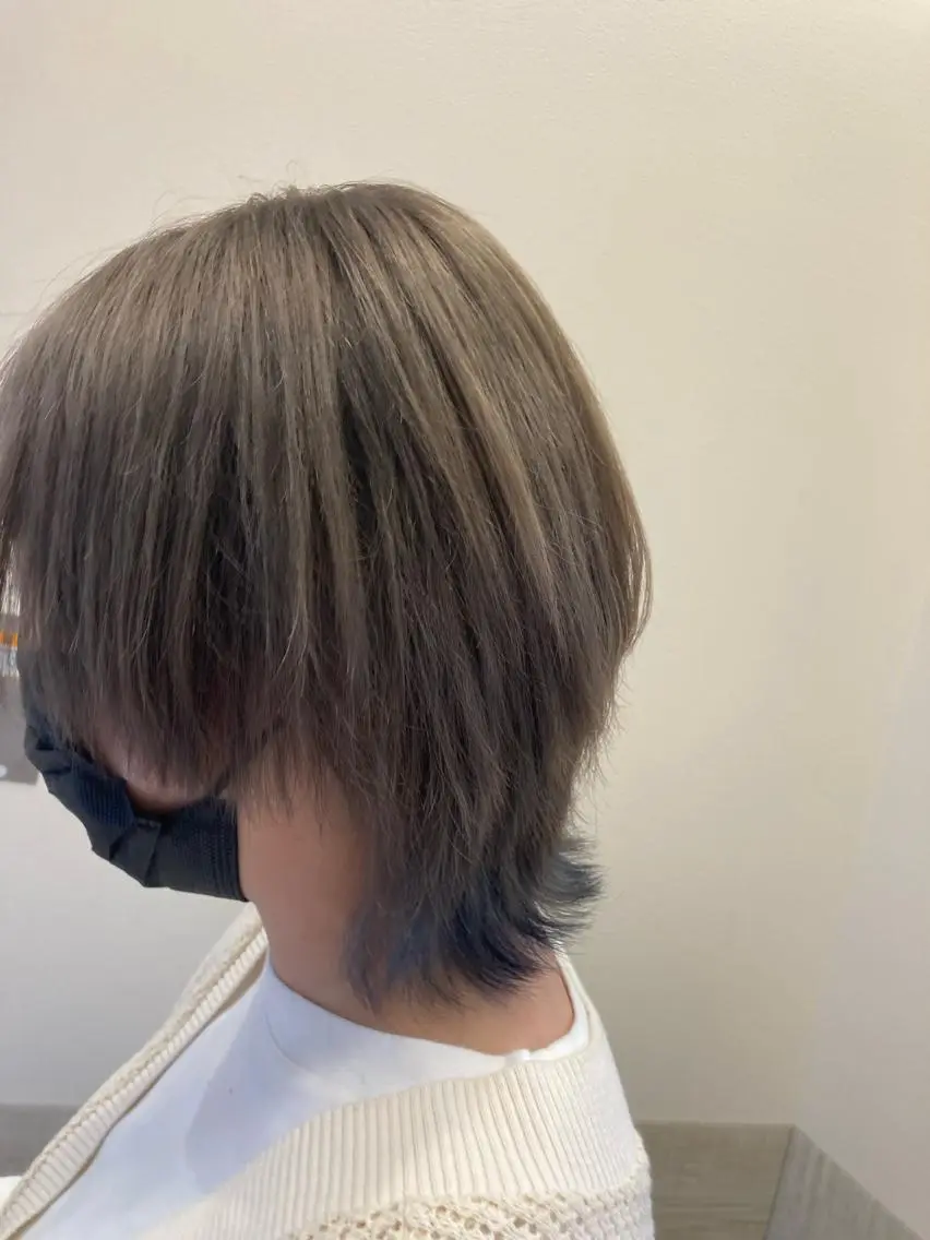 ショート 佐藤 睦月のヘアスタイル