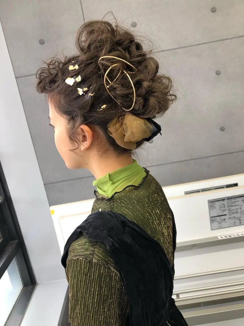 セミロング カラー ヘアアレンジ ヘアセット デザインカット🎨 ボブ🫟おざきのヘアスタイル