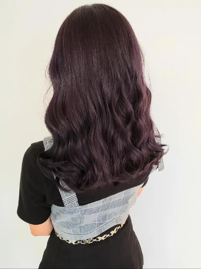 ロング カラー ヘアアレンジ ボルドーカラー ヘアカラー トリートメント 成瀬 弘光のヘアスタイル