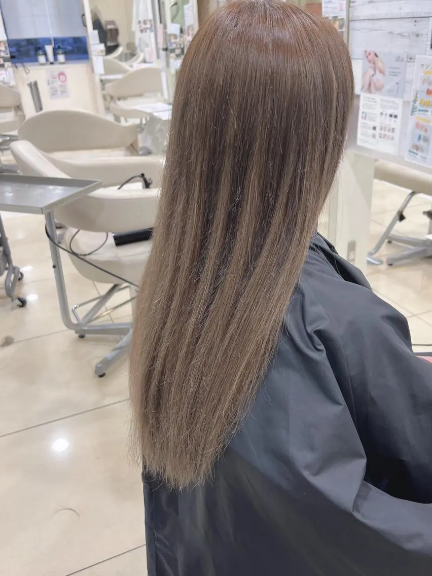 ミディアム カラー ヘアアレンジ シールエクステ エクステ シールエクステ専門店 Spira藤崎宮のヘアスタイル