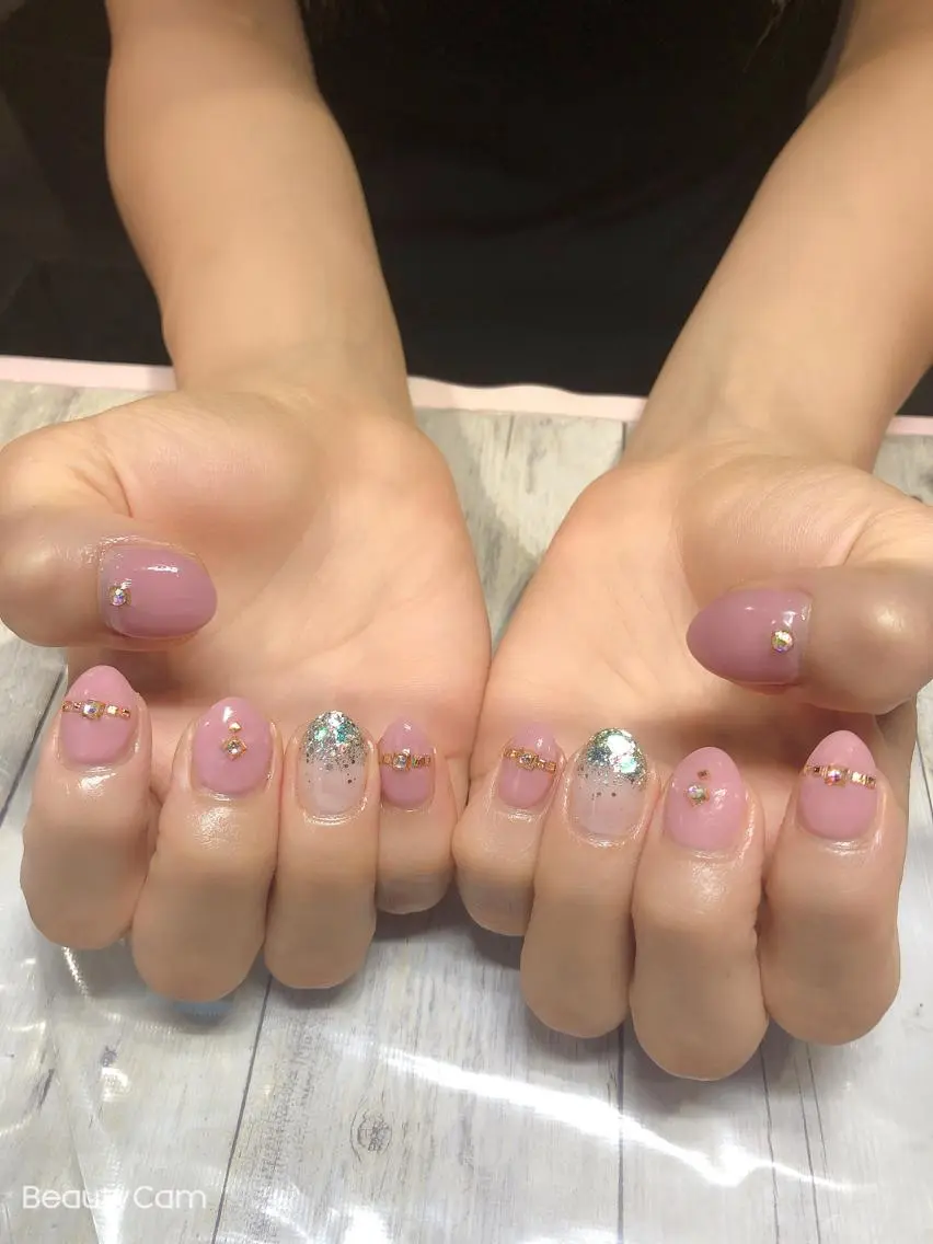 ネイル ✨アン ミユ✨のネイルデザイン