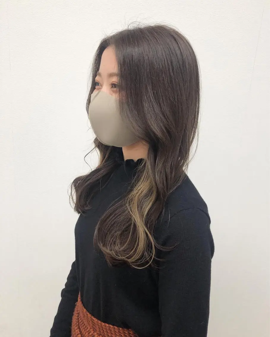 ロング カラー ヘアアレンジ アッシュ ベージュカラー ブリーチ ケアブリーチ インナーカラー カット ヘアカラー トリートメント 酸性縮毛矯正🧴韓国 レイヤー/髪質改善のヘアスタイル