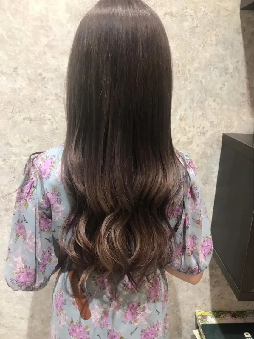 ロング カラー ベージュカラー モカベージュ 🫟Blanco🫟 Color&Careのヘアスタイル