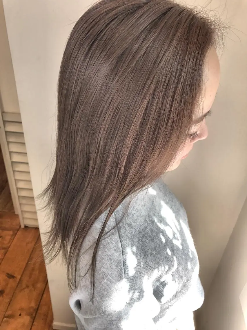 ミディアム カラー TAKAHASHI LEAPSのヘアスタイル