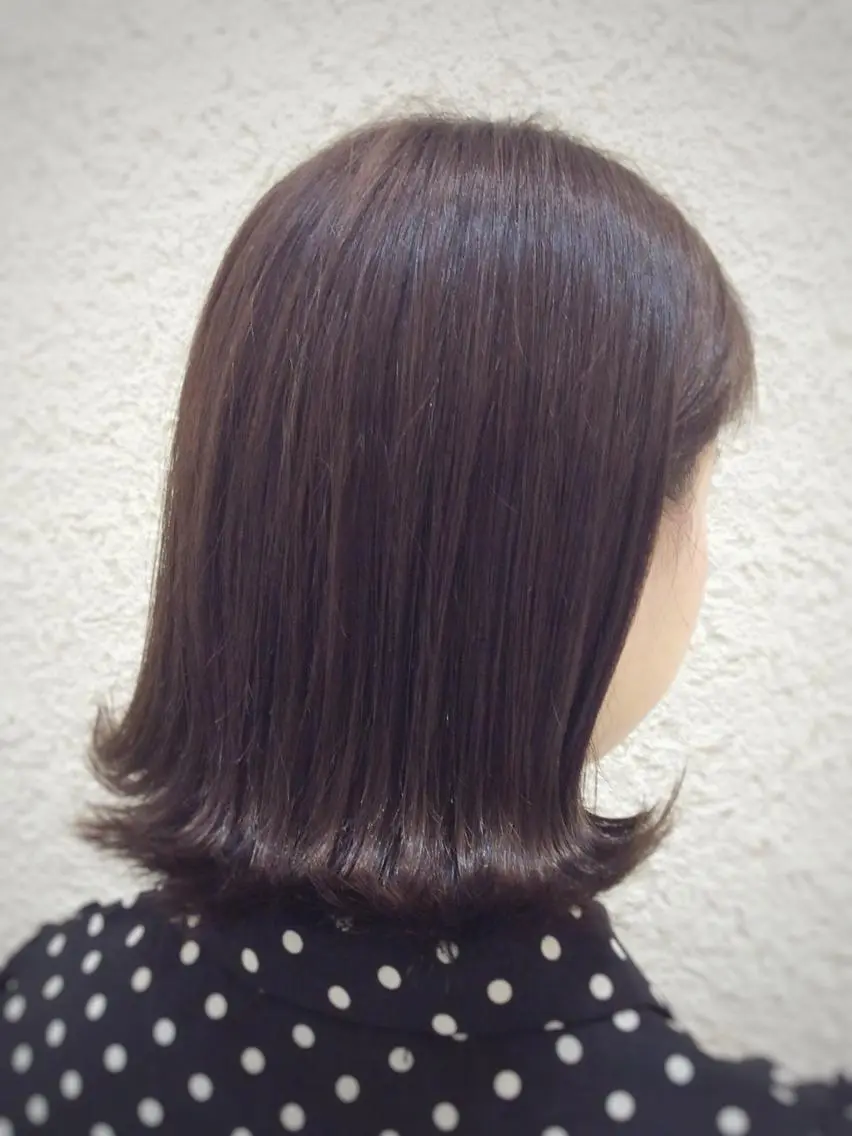 ミディアム ボブ 外ハネヘア カット ヘアカラー ビビデ枚方店 店長 濵添 健太郎のヘアスタイル