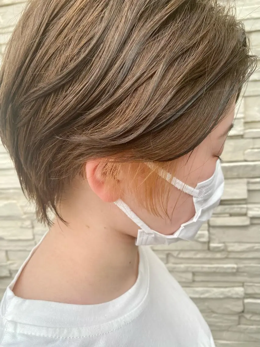 ショート カラー ベージュカラー ブリーチ ショートヘア 塩谷黎✨イルミナ カラーメンズパーマ✨のヘアスタイル