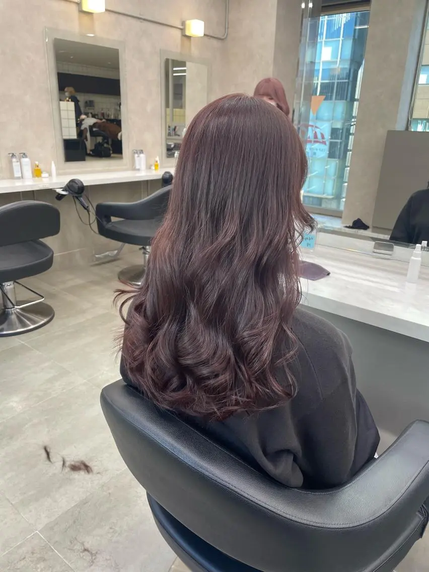 ミディアム カラー パーマ ヘアアレンジ メンズ キッズ ネイル マツエク・マツパ アイブロウ 🦋縮毛/韓国レイヤ ー/透明感カラー🦋のヘアスタイル