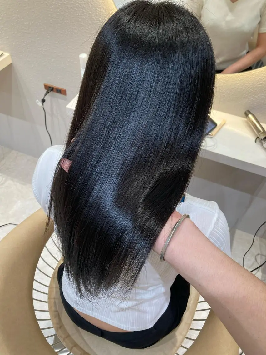 ロング カット ヘアカラー 🩵縮毛矯正・ボブ 岩原朋也🩵のヘアスタイル