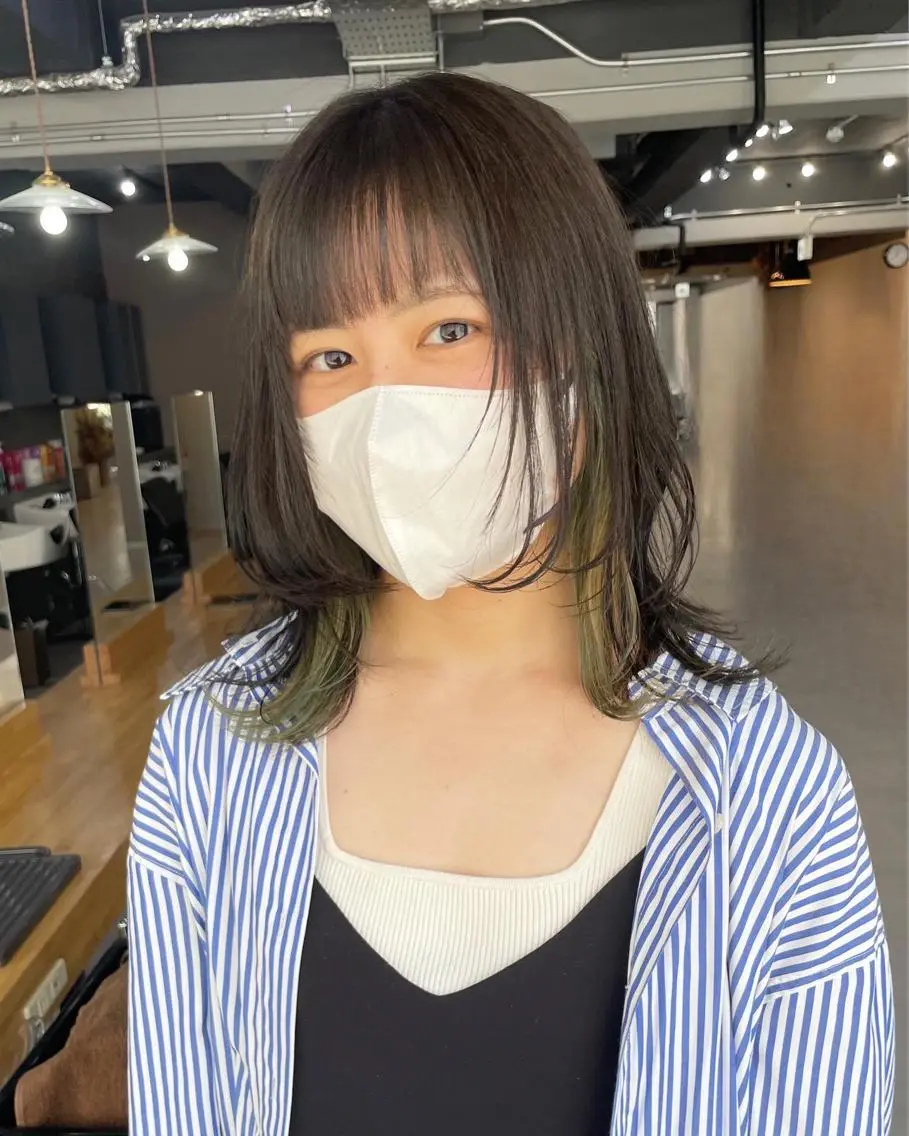 ミディアム カット ヘアカラー トリートメント 倉辻 香奈子のヘアスタイル