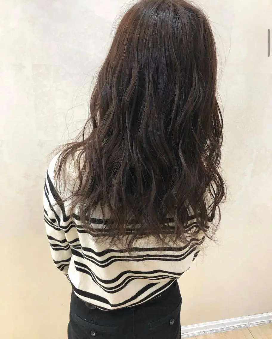ロング _WHITE 天神店のヘアスタイル