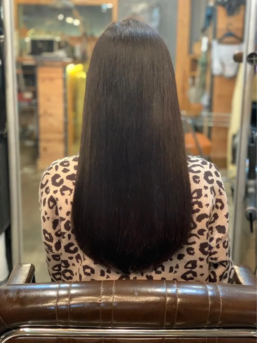 ロング カラー ブラウンカラー モカブラウン 髪質改善 トリートメント トリートメント ヨッ シーのヘアスタイル