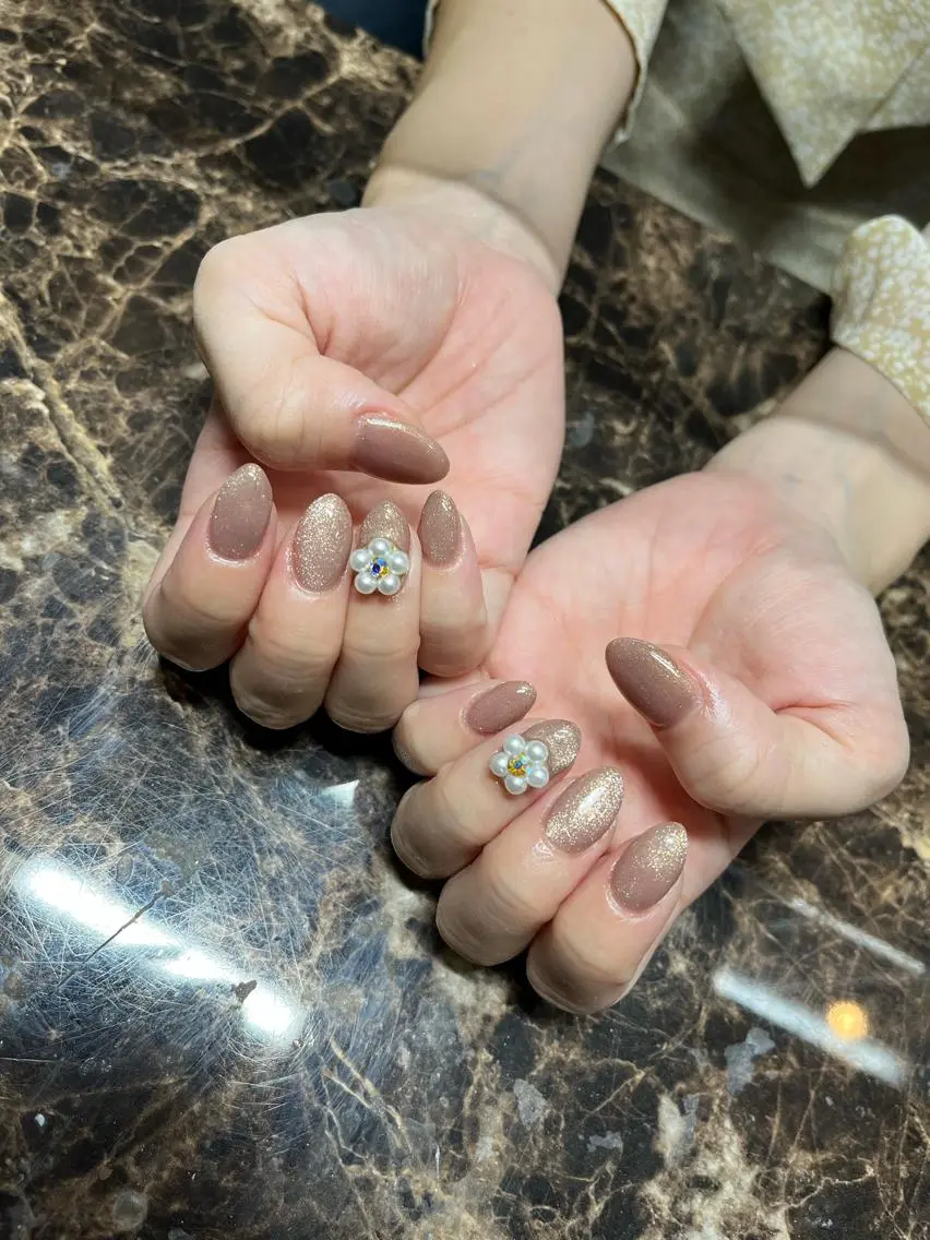 ネイル ハンドネイル IROHA Nail 矢掛萌子のネイルデザイン
