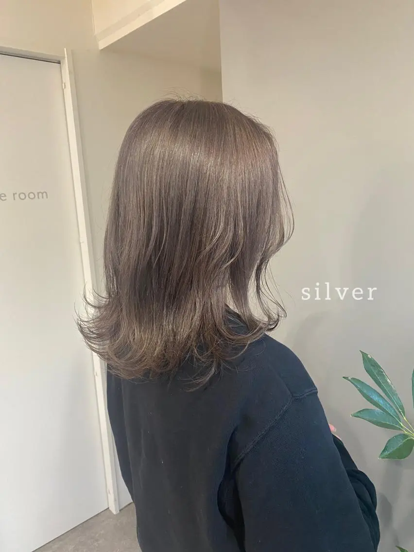 ミディアム カラー ヘアアレンジ 透明感カラー ラベンダーカラー シルバー ヘアカラー ボブ /ニュアンス/ satomi🧸💖のヘアスタイル