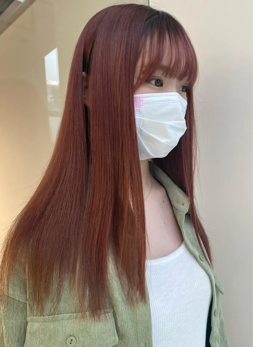 ロング サトウ ナナのヘアスタイル