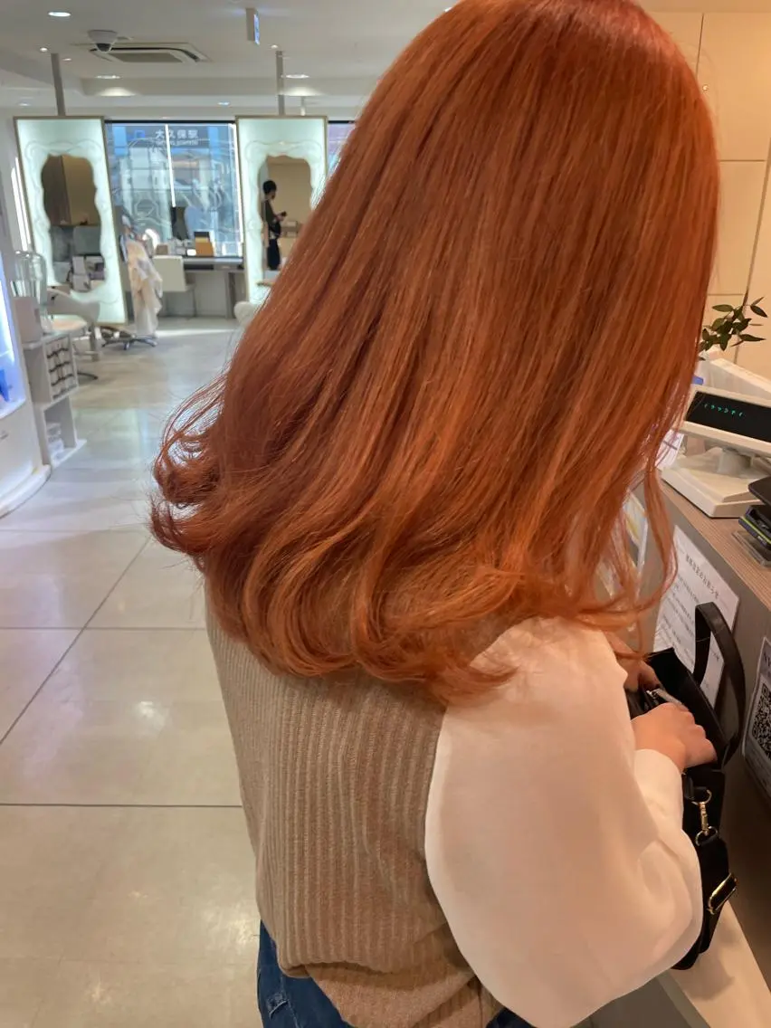 セミロング カラー ヘアカラー トリートメント 松佐 ゆかりのヘアスタイル
