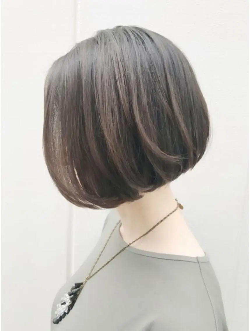 ショート 高梨 里穂のヘアスタイル