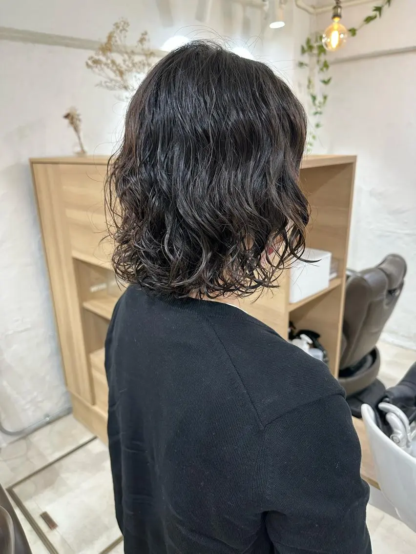 ミディアム パーマ 髪質改善 縮毛矯正/ レイヤー/銀座/本木のヘアスタイル