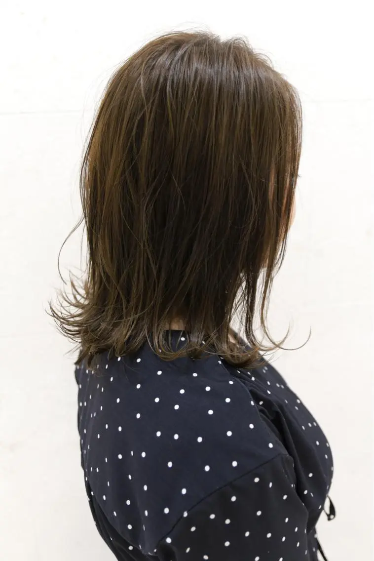 ミディアム カラー アディクシーカラー カット ヘアカラー トリートメント 斉藤 貴也のヘアスタイル