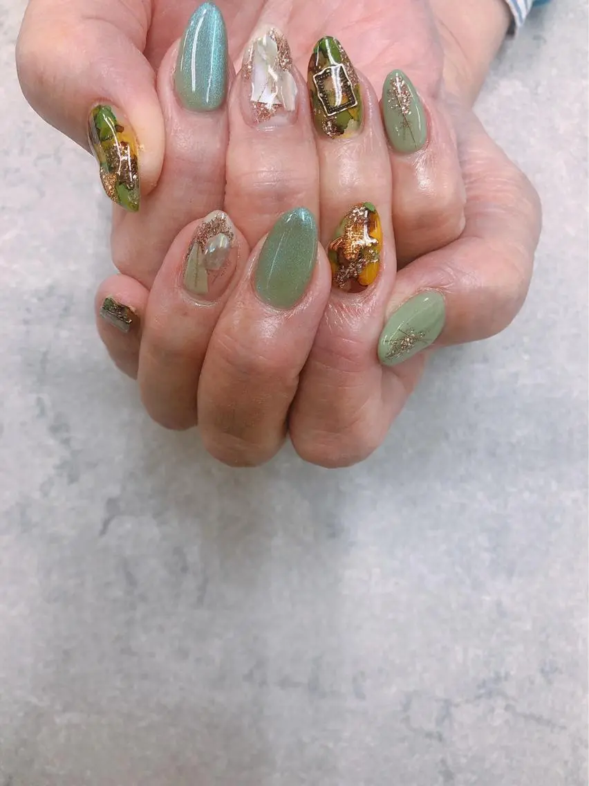 ネイル マグネットネイル ニュアンスネイル ハンドネイル ハンドケア FASTNAIL PLUS 新宿店のネイルデザイン