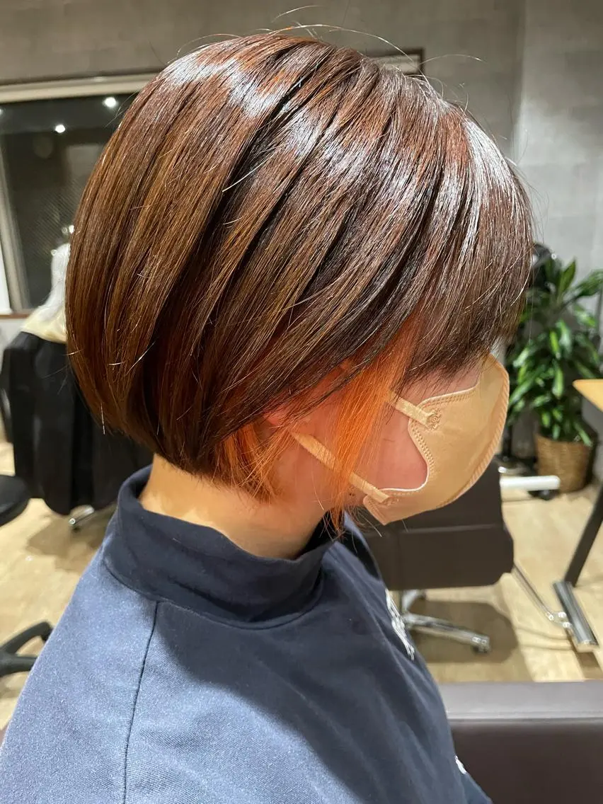 ショート カラー ブリーチ オレンジ ボブ ヘアカラー 月200名以上担当 六甲徒歩30秒のヘアスタイル