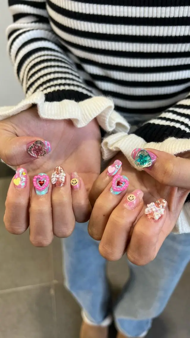 ネイル ハンドネイル 韓国🩶Y2Kネイル 💫くれはのネイルデザイン