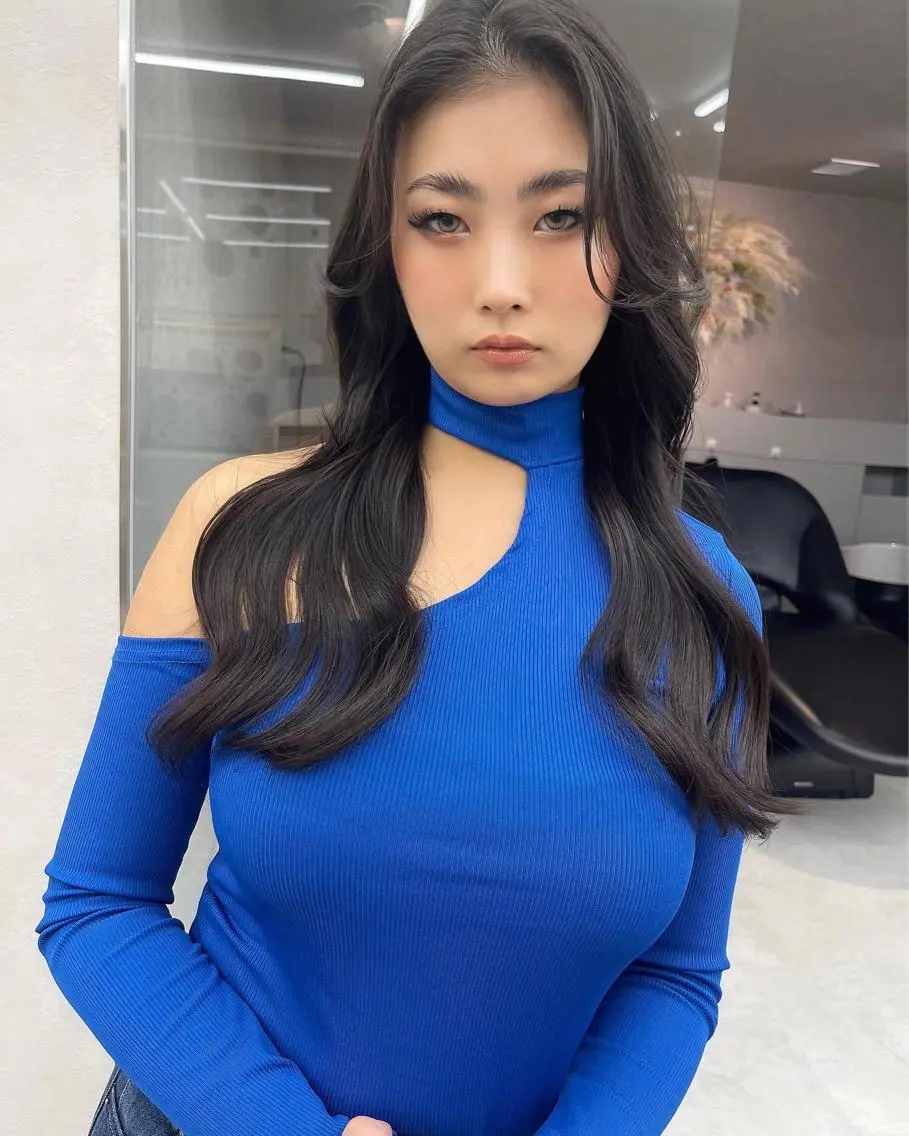 ロング カット ヘアカラー トリートメント 顔周り🇰🇷ロンド レイヤー✨カジワラのヘアスタイル